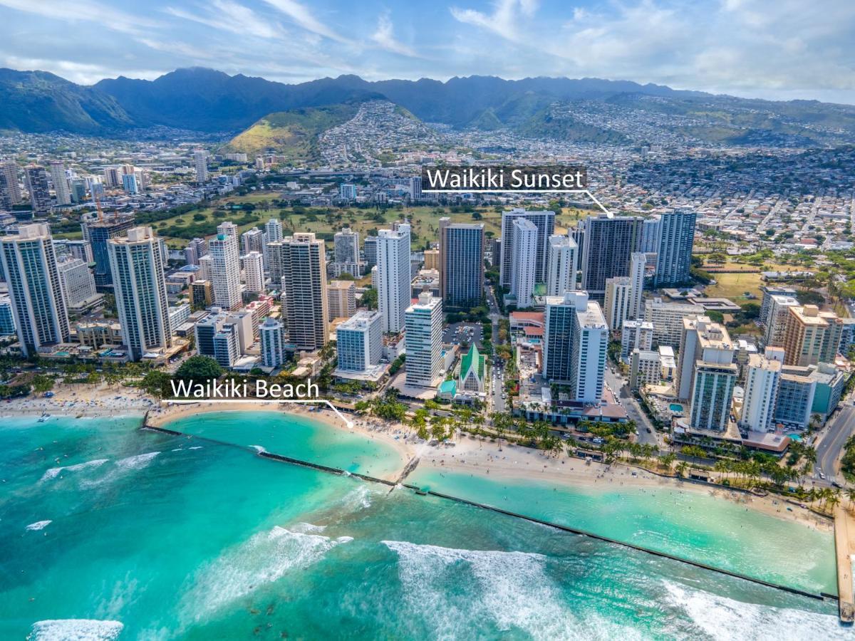 Mountain Views & Steps To Beach - Free Parking! Honolulu Exteriör bild